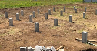 Фундамент на забивных жб сваях под ключ в Большом Камне - фундамент из забивных железобетонных свай цена от 3176 руб/м2